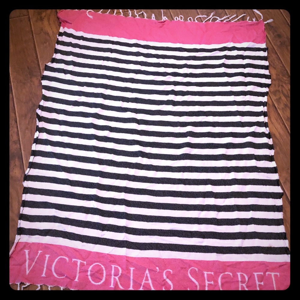 Victoria’s Secret blanket